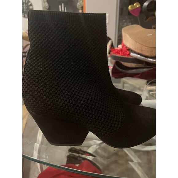 Eileen Fisher Women's Size 6.5 Dahlia Black Mesh Knit Sock Booties Pull On Heels - Picture 7 of 10